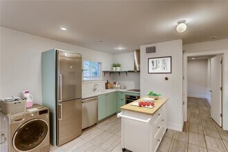 1208 Enfield Rd in Austin, TX - Building Photo - Building Photo