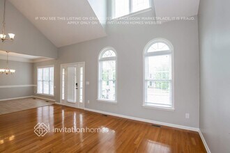 17136 Knoxwood Dr in Huntersville, NC - Building Photo - Building Photo