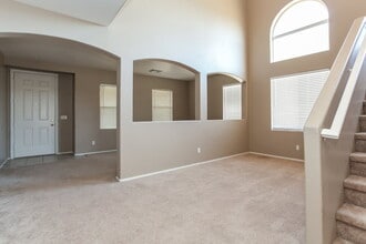 4926 Quartz Crest St in North Las Vegas, NV - Building Photo - Building Photo