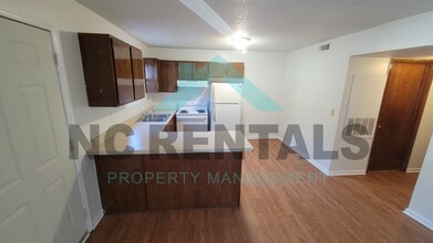 2559 Green Oaks Ct SE in Winston-Salem, NC - Building Photo - Building Photo