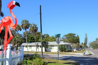 Coastwood Apartments in Sarasota, FL - Building Photo - Building Photo