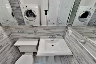 20 Prince St in New York, NY - Building Photo - Building Photo
