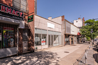 260 Flatbush Ave in Brooklyn, NY - Foto de edificio - Building Photo