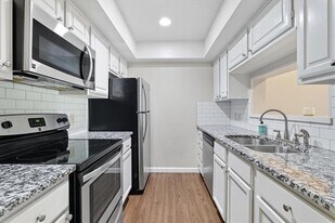 4539 N O'Connor Rd in Irving, TX - Building Photo