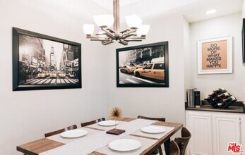 497 E California Blvd in Pasadena, CA - Building Photo - Building Photo