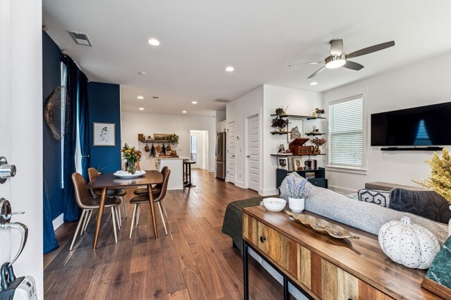 420 Creative Way in Nashville, TN - Building Photo - Building Photo