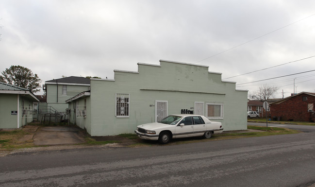 643-647 Eiseman Blvd in Marrero, LA - Foto de edificio - Building Photo