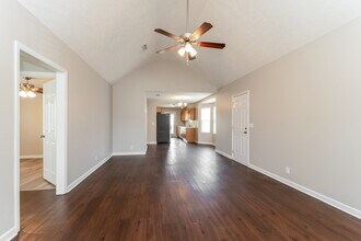 4856 Nina Marie Ave in Murfreesboro, TN - Building Photo - Building Photo