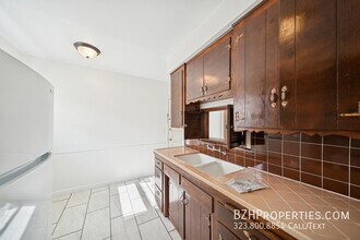 5319 Vantage Ave in Los Angeles, CA - Building Photo - Building Photo