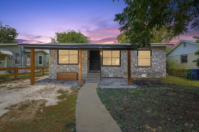 property at 2215 Hays St