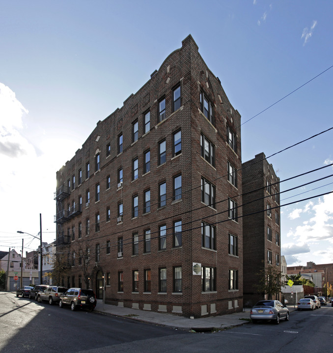 The Garrison Apartments in Jersey City, NJ - Foto de edificio