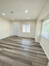 1036 E O St, Unit 1 in Wilmington, CA - Building Photo - Building Photo