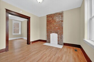 4372 Gibson Ave in St. Louis, MO - Foto de edificio - Building Photo