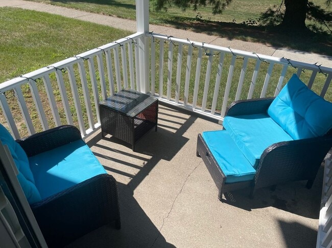 property at 405 Cambridge Manor Dr