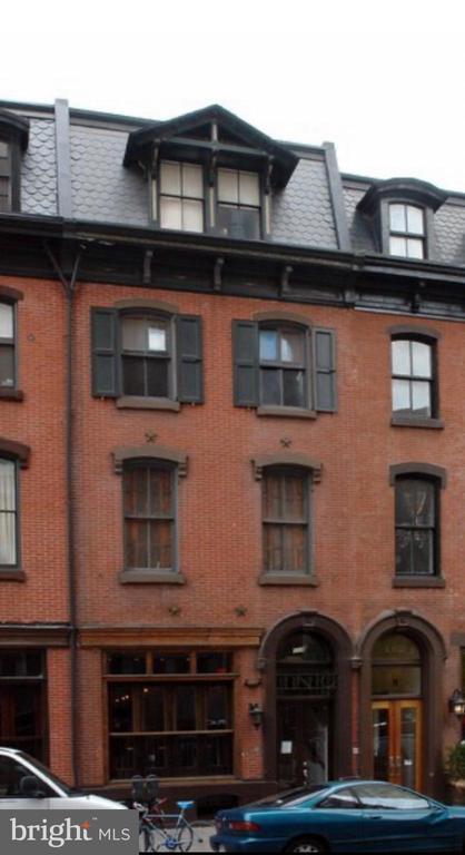 property at 114 S 20th St
