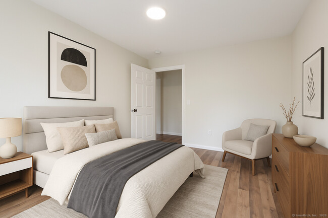 property at 23 Silver St