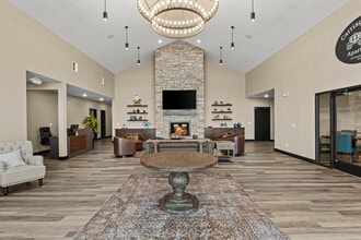 Carriage Place Apartments in Richmond, KY - Building Photo - Building Photo