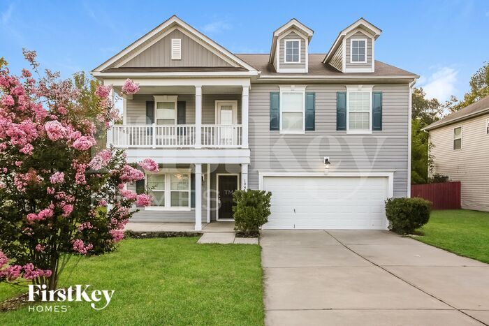 10413 Kempsford Dr in Charlotte, NC - Building Photo
