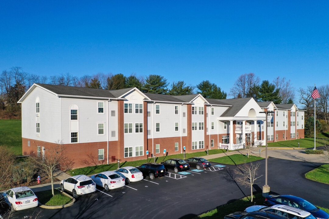 Rolling Road Regency in Cranberry Township, PA - Building Photo