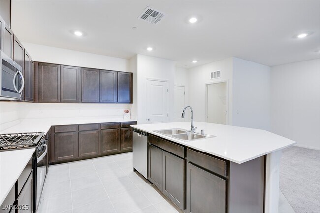 property at 3582 Credere Ln