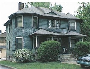 306 Belmont Ave in Warren, OH - Building Photo