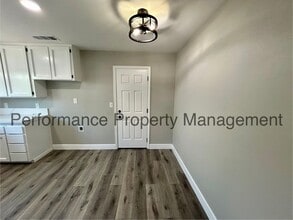 400 Louise St in Shafter, CA - Building Photo - Building Photo