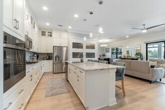5027 Kiva Cir in Lakewood Ranch, FL - Building Photo - Building Photo