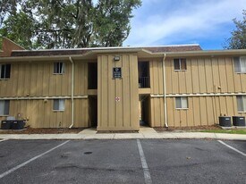 507 NW 39th Rd in Gainesville, FL - Building Photo