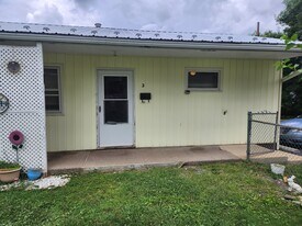 23 C St in Keyser, WV - Building Photo