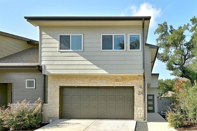 property at 6800 Menchaca Rd