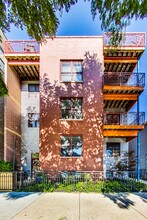 1621 S Carpenter St in Chicago, IL - Foto de edificio - Building Photo