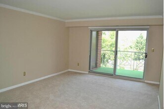 1 Lough Mask Ct in Timonium, MD - Building Photo - Building Photo