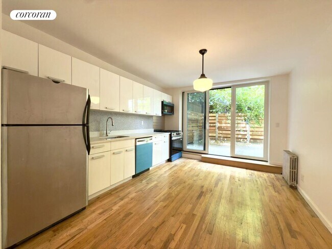 185 S 2nd St in Brooklyn, NY - Building Photo - Building Photo