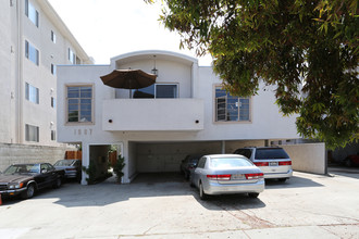 1907 Malcolm Ave in Los Angeles, CA - Building Photo - Building Photo