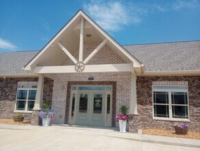 Copper Ridge Apartments in Clarksville, TN - Foto de edificio - Building Photo