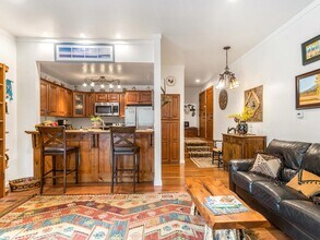 807 Alder Ave in Incline Village, NV - Building Photo - Building Photo