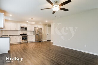 5015 N Wheeling Ave in Kansas City, MO - Building Photo - Building Photo