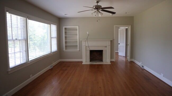 1016 Wickford Rd in Vestavia Hills, AL - Building Photo - Building Photo