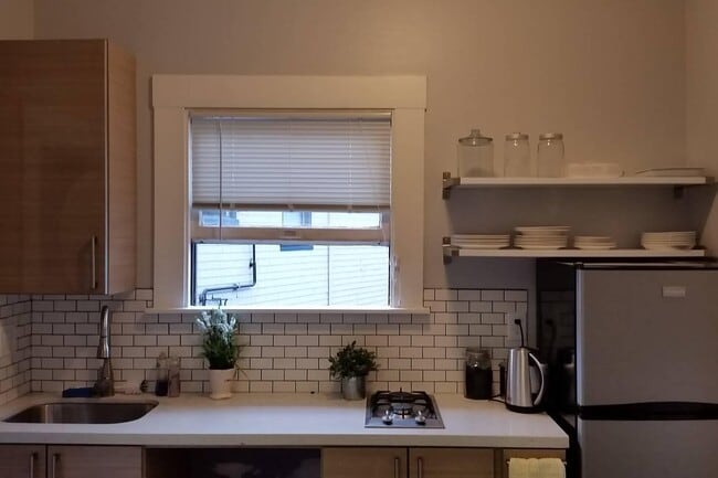 1465 1st Ave, Unit 1469B in Oakland, CA - Foto de edificio - Building Photo