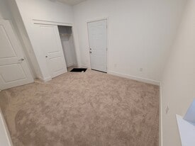 8055 Monterey Pebble Way in Elk Grove, CA - Building Photo