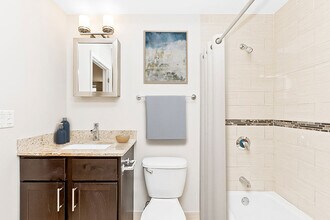 4721 N Maplewood Ave in Chicago, IL - Building Photo - Building Photo