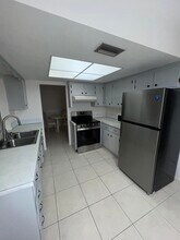 4941 NW 55th St in Tamarac, FL - Building Photo - Building Photo