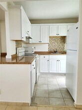 2555 NE 11th St, Unit 706 in Fort Lauderdale, FL - Building Photo - Building Photo