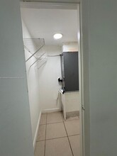 680 NE 88th Terrace in Miami Shores, FL - Foto de edificio - Building Photo
