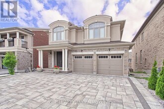 49 Strong Ave in Vaughan, ON - Building Photo - Building Photo