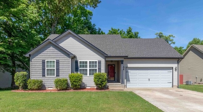 property at 440 Cyprus Ct