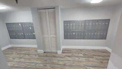 2455 Lindell Blvd in Delray Beach, FL - Building Photo - Building Photo