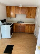 949 Dryden Rd, Unit 3 in Ithaca, NY - Building Photo