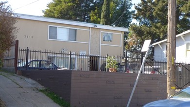 3525 Gray St in Oakland, CA - Building Photo - Building Photo