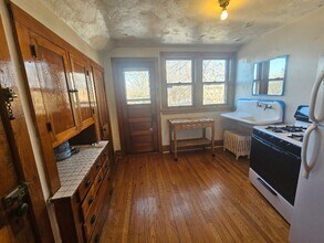 7424 Franklin Ave in Middleton, WI - Building Photo - Building Photo